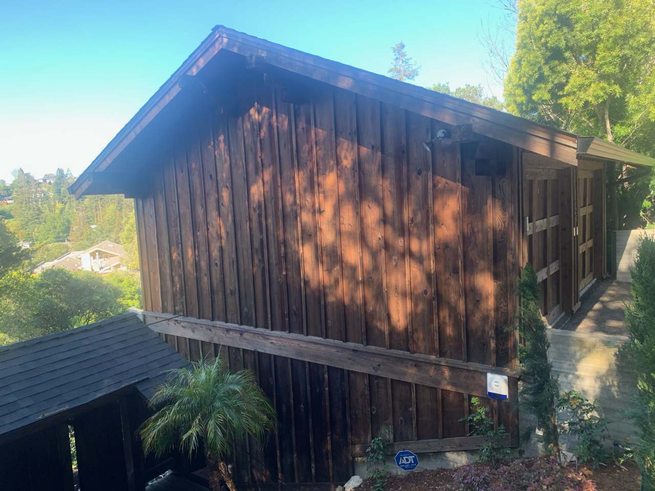 Before photo of a Walnut Creek, CA area home in need of staining