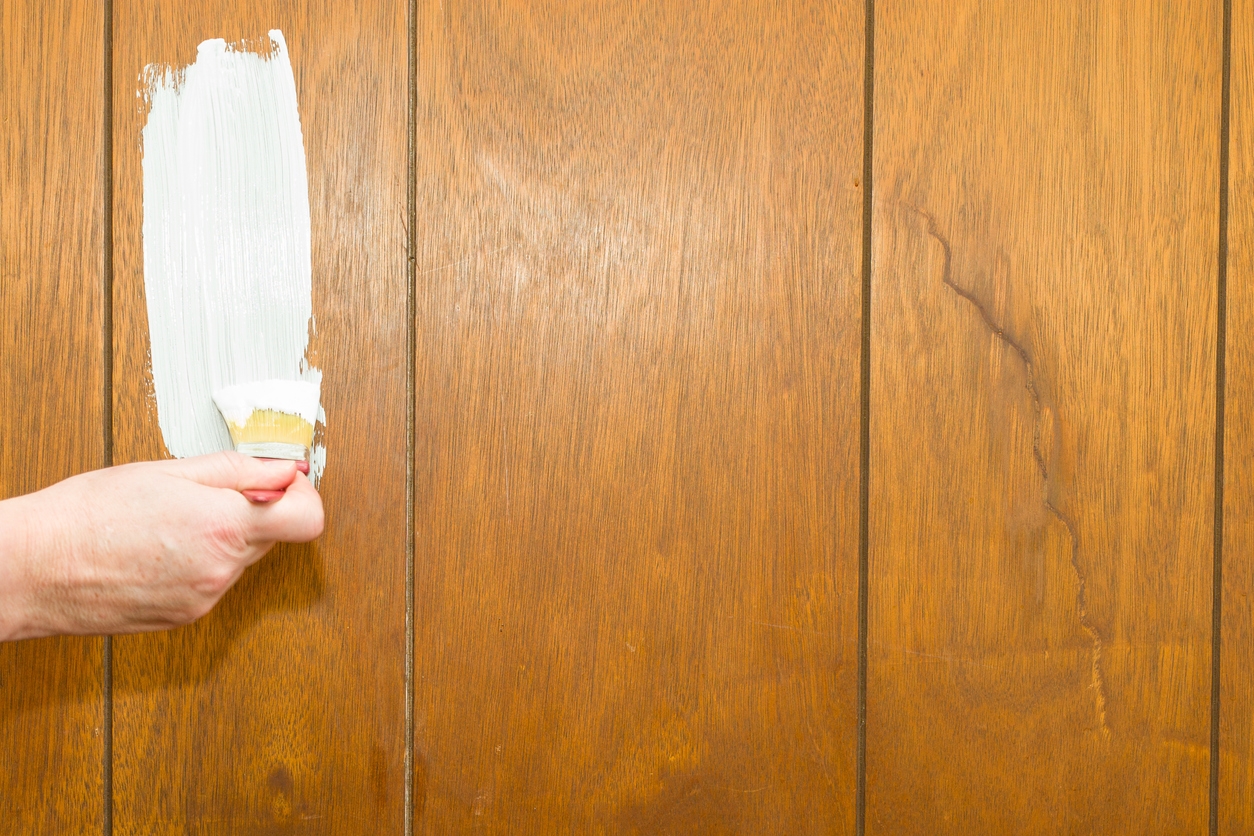 Priming Wood Paneling